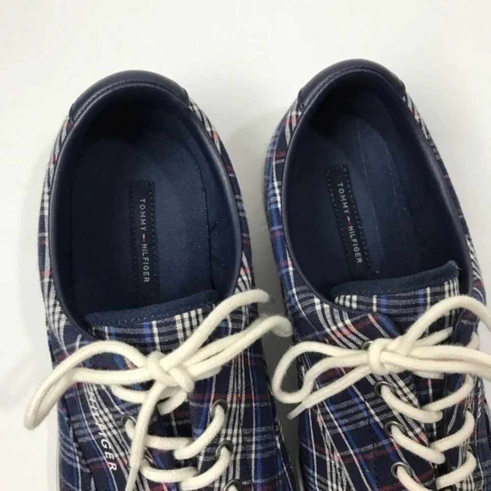 Tommy Hilfiger tommy hilfiger
